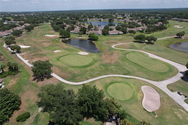 2307 NEW ORCHARD COURT, Sun City Center, FL 33573