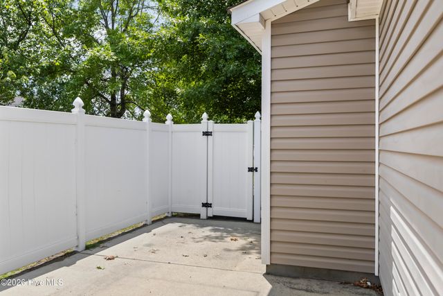 4105 Bluebill Drive 1, Greenville, NC 27858