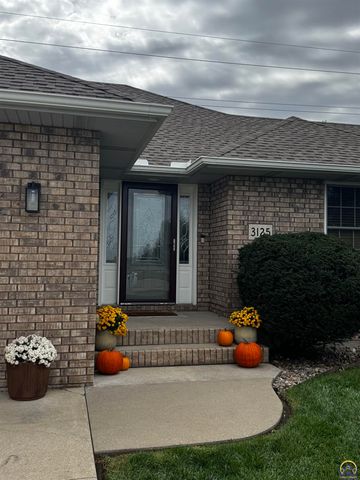 3125 S Parkway Ct, Emporia, KS 66801