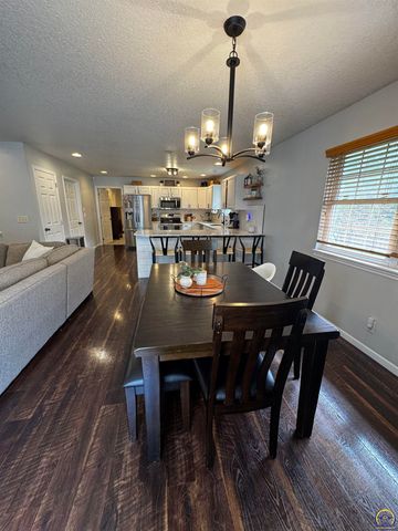 3125 S Parkway Ct, Emporia, KS 66801