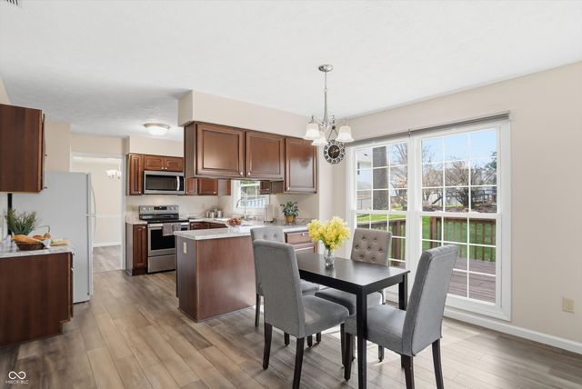 1060 E Jennifer Drive, Bloomington, IN 47401