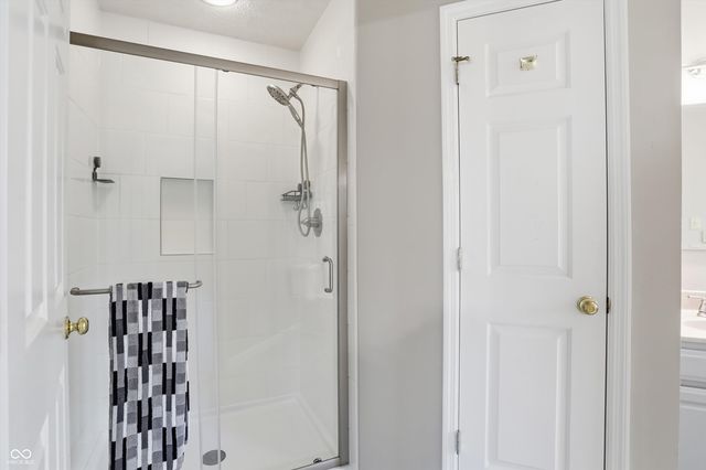 1060 E Jennifer Drive, Bloomington, IN 47401