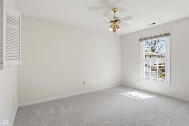 1060 E Jennifer Drive, Bloomington, IN 47401