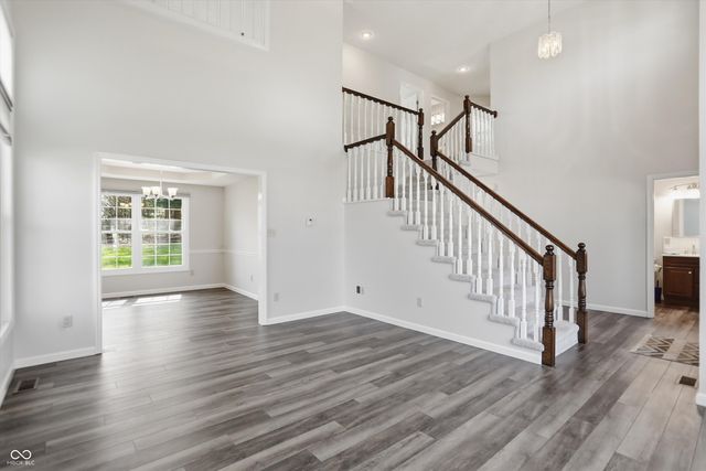 1060 E Jennifer Drive, Bloomington, IN 47401