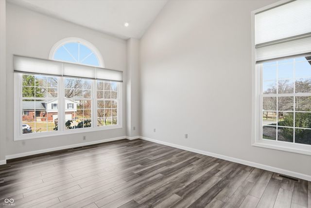 1060 E Jennifer Drive, Bloomington, IN 47401