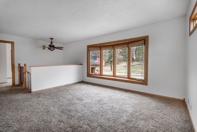 315 W OAK Street, Council Bluffs, IA 51503