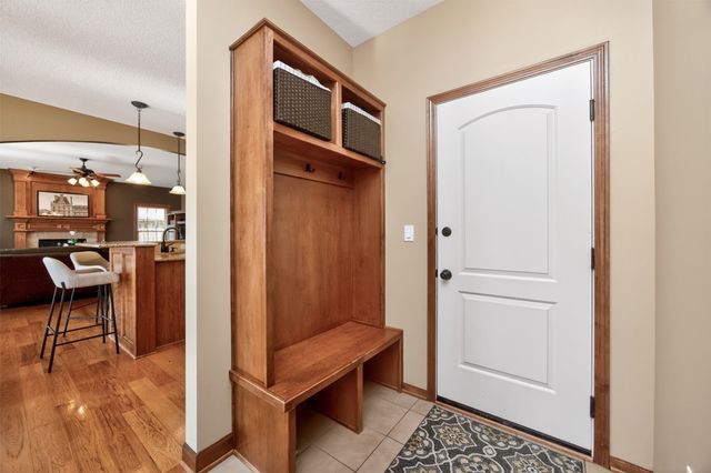 3917 SW Camden Circle, Ankeny, IA 50023