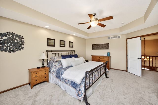 3917 SW Camden Circle, Ankeny, IA 50023