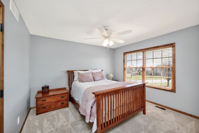 3917 SW Camden Circle, Ankeny, IA 50023