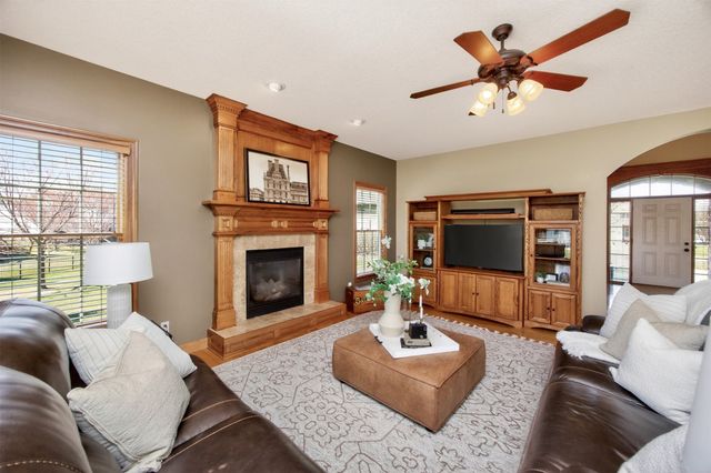 3917 SW Camden Circle, Ankeny, IA 50023