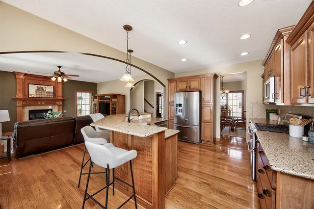 3917 SW Camden Circle, Ankeny, IA 50023