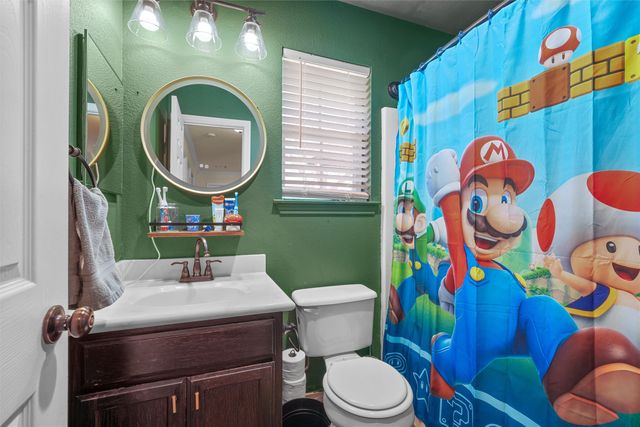 4610 Circle C Drive, Bellmead, TX 76705