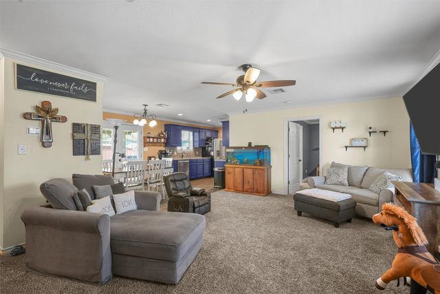 4610 Circle C Drive, Bellmead, TX 76705