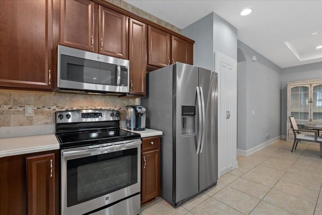 395 CAPULET DRIVE, Venice, FL 34292