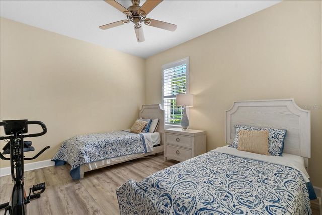 395 CAPULET DRIVE, Venice, FL 34292