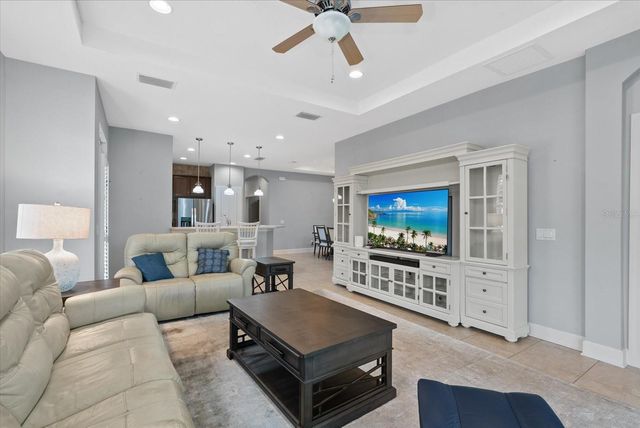 395 CAPULET DRIVE, Venice, FL 34292