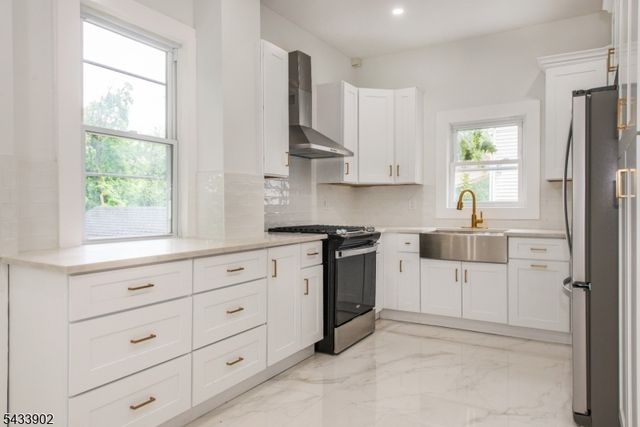 245 Elm Ave, Bogota Boro, NJ 07603