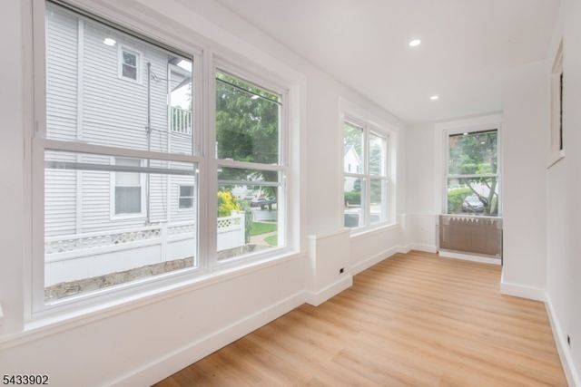 245 Elm Ave, Bogota Boro, NJ 07603