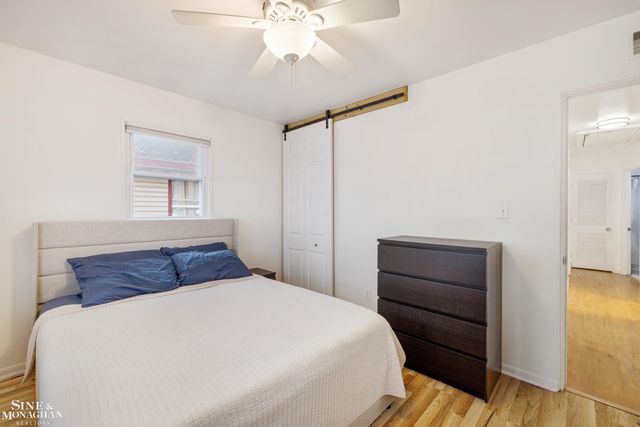 26435 Tawas Street, Madison Heights, MI 48071