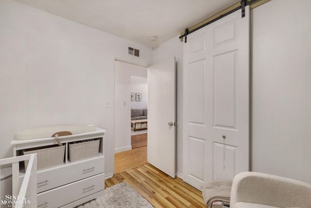 26435 Tawas Street, Madison Heights, MI 48071