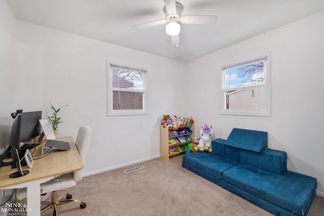 26435 Tawas Street, Madison Heights, MI 48071