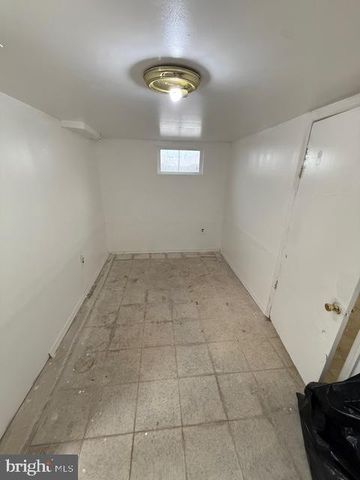 2205 CALVERT ST, Hyattsville, MD 20783