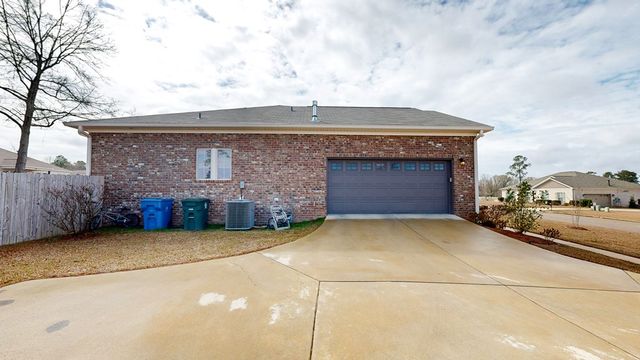 104 Hanover Place, Dothan, AL 36301