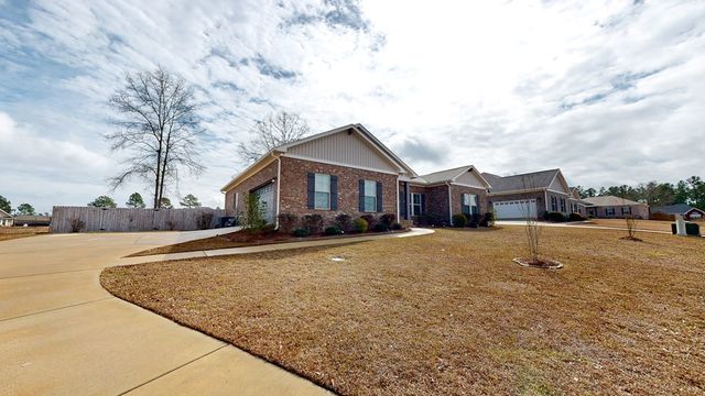 104 Hanover Place, Dothan, AL 36301
