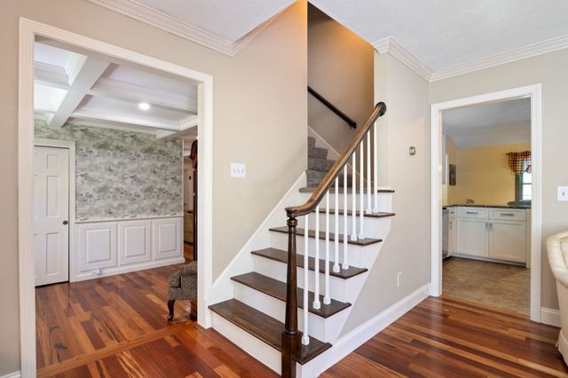 189 Gulf Road, Dover, NH 03820