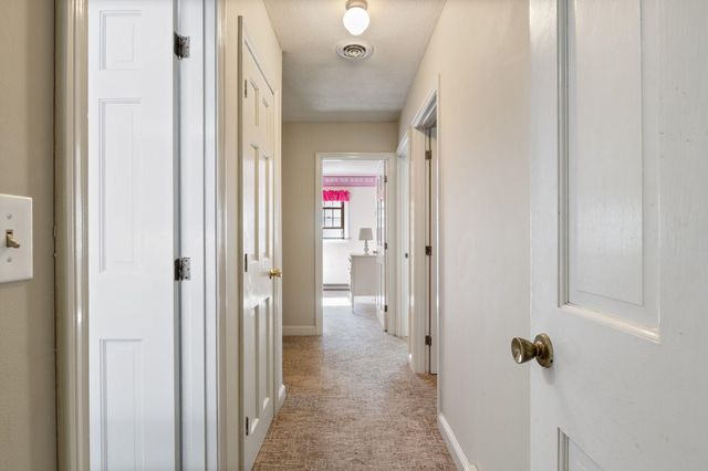 189 Gulf Road, Dover, NH 03820
