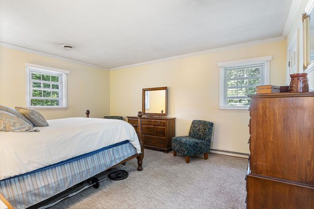 189 Gulf Road, Dover, NH 03820