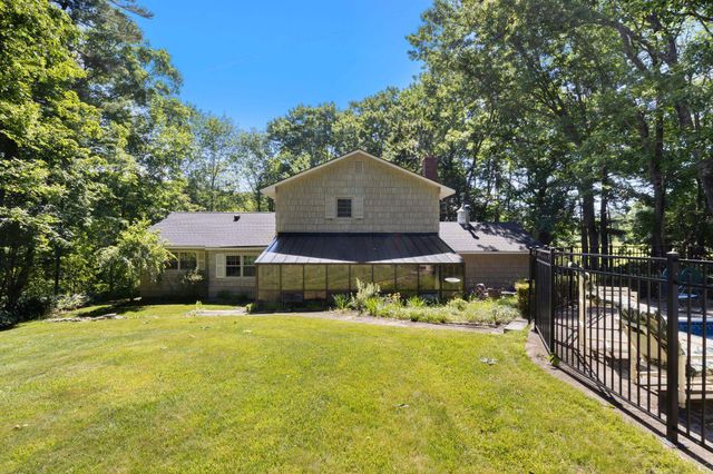 189 Gulf Road, Dover, NH 03820