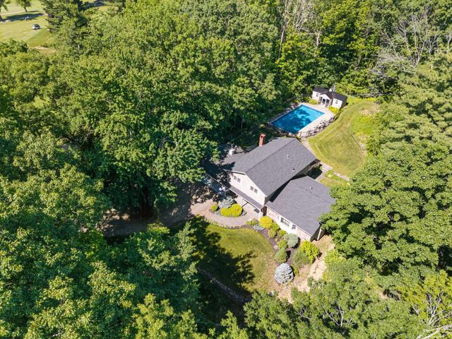 189 Gulf Road, Dover, NH 03820