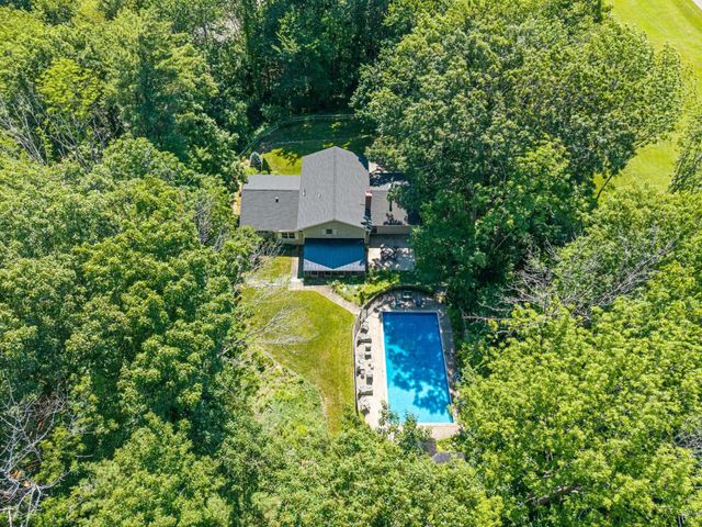 189 Gulf Road, Dover, NH 03820