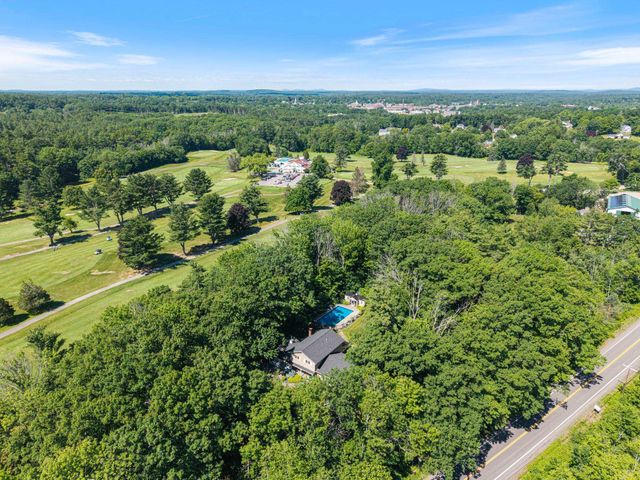 189 Gulf Road, Dover, NH 03820