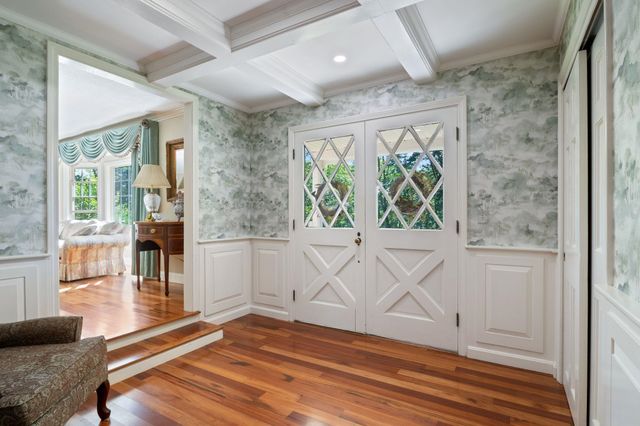 189 Gulf Road, Dover, NH 03820