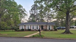 2600 Evans Drive, Dothan, AL 36303