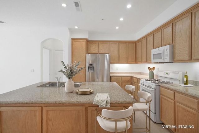 4302 Clarinbridge Circle, Dublin, CA 94568