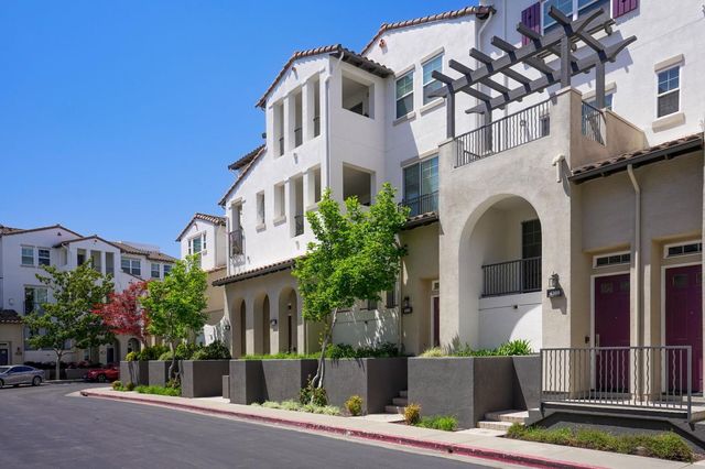 4302 Clarinbridge Circle, Dublin, CA 94568