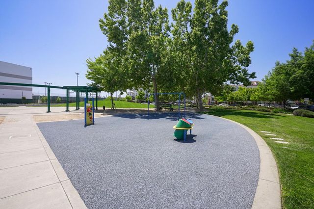 4302 Clarinbridge Circle, Dublin, CA 94568