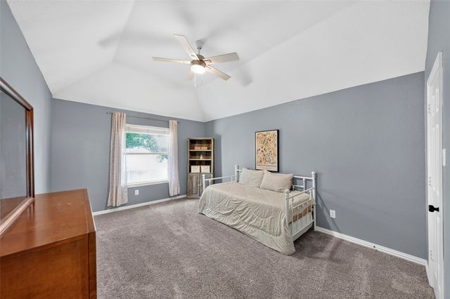 1707 Crown Point Road, Mckinney, TX 75072