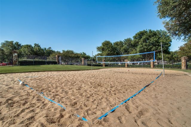 1707 Crown Point Road, Mckinney, TX 75072