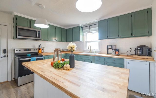 11930 County Road 3060, Rolla, MO 65401