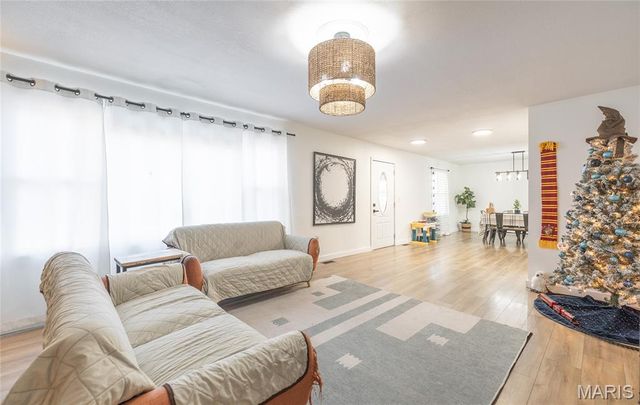 11930 County Road 3060, Rolla, MO 65401