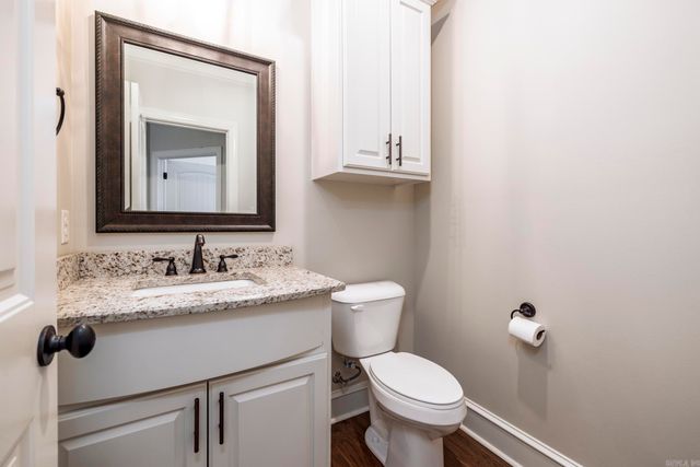 44 Linares Lane, Hot Springs Village, AR 71909