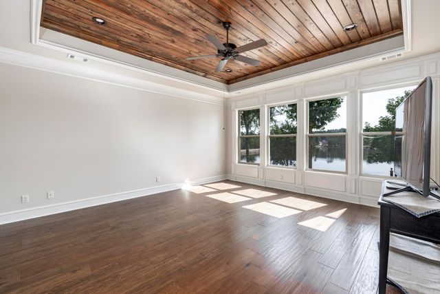 44 Linares Lane, Hot Springs Village, AR 71909