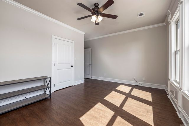 44 Linares Lane, Hot Springs Village, AR 71909