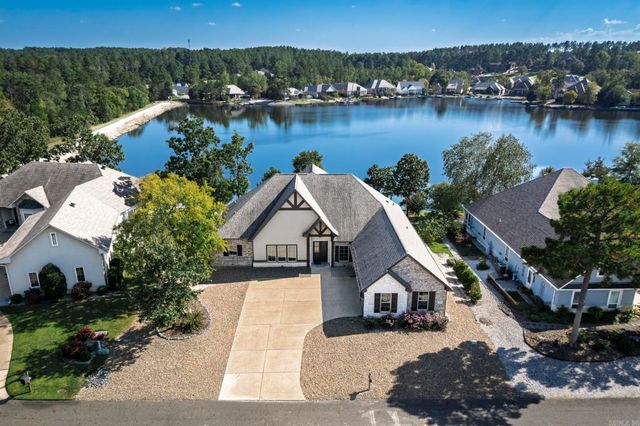 44 Linares Lane, Hot Springs Village, AR 71909