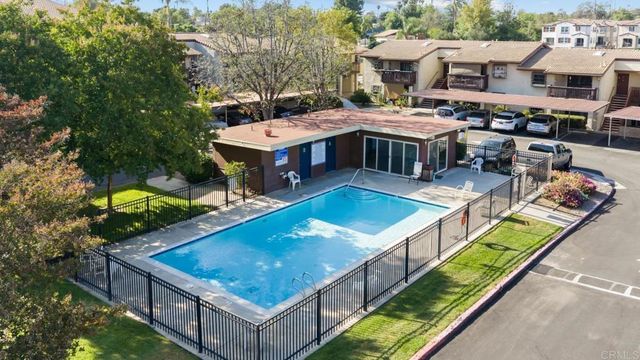 440 Citracado Parkway 38, Escondido, CA 92025