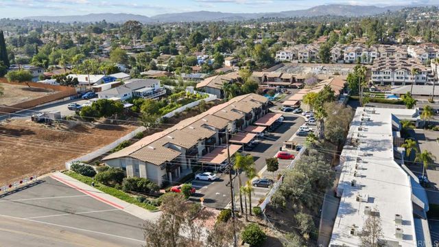 440 Citracado Parkway 38, Escondido, CA 92025
